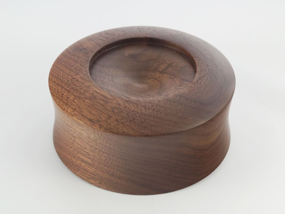 SpinningBowl_Walnut_2